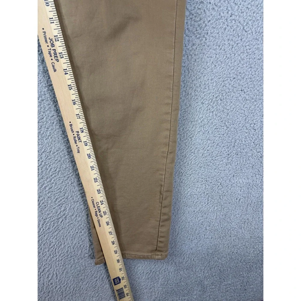 Banana Republic brand banana